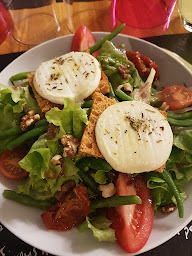 Photo n°18 de Auberge du Mail à Chazey-sur-Ain ()