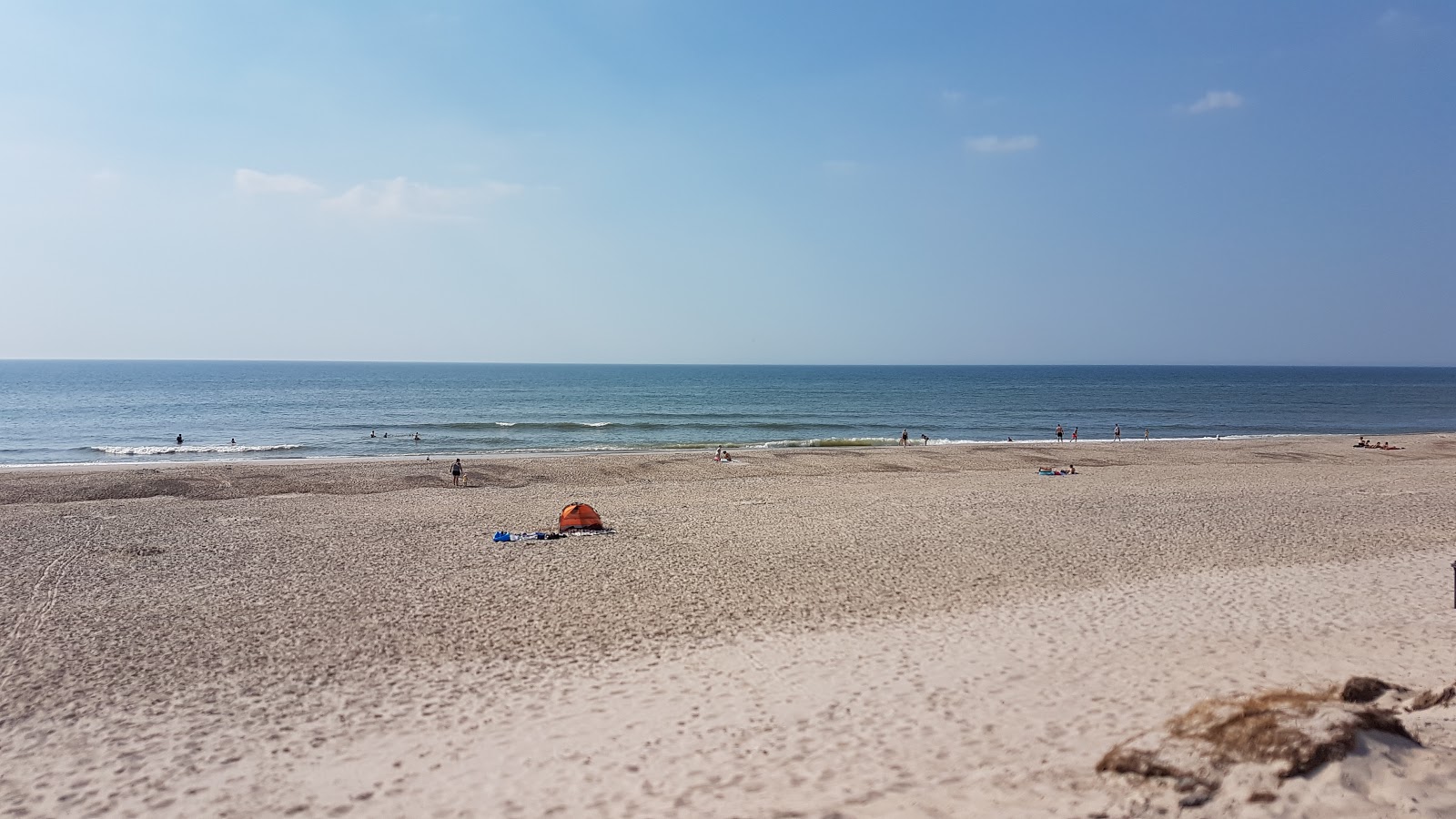 Foto von Bjerregard Beach mit beiger sand Oberfläche