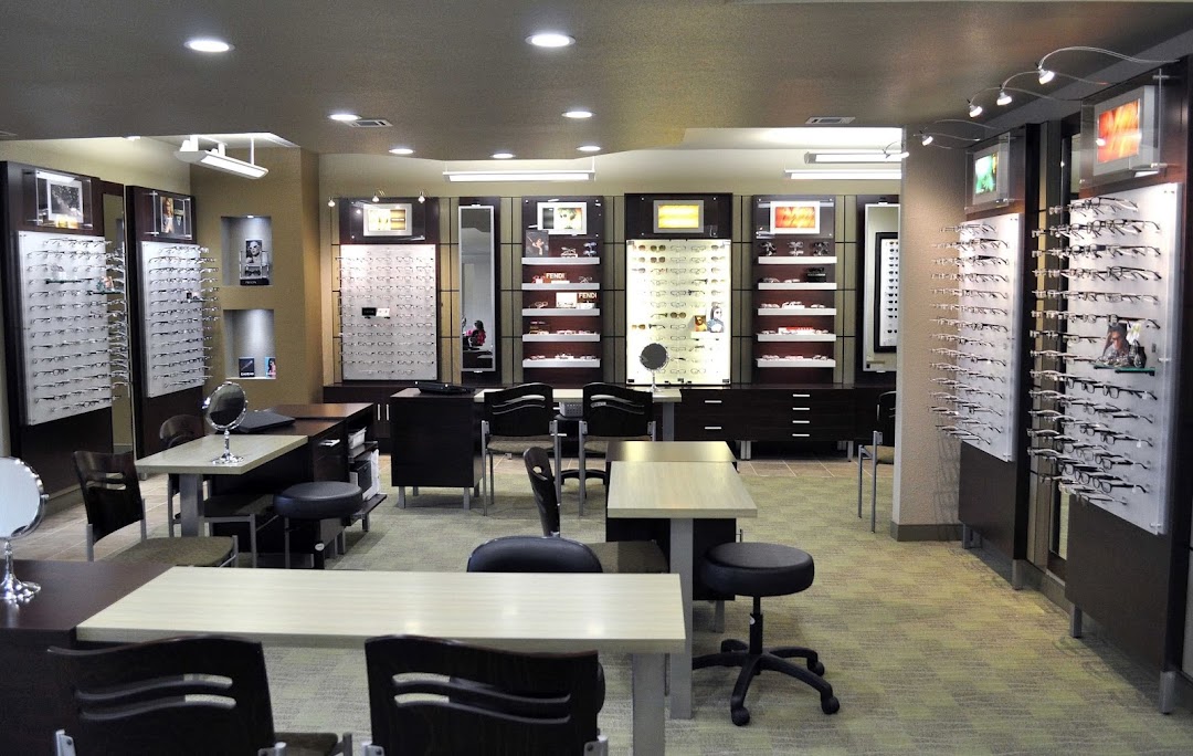 Tracy Optometry Group Inc