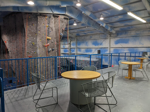 Rock Climbing Gym «Vertical Dreams - Nashua», reviews and photos, 25 E Otterson St, Nashua, NH 03060, USA