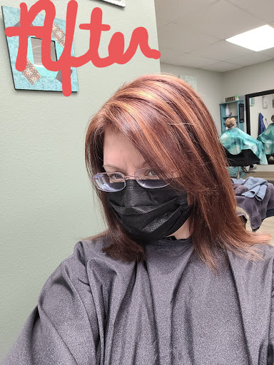 Beauty Salon «Hairworx Salon», reviews and photos, 503 1st St S #3, Yelm, WA 98597, USA