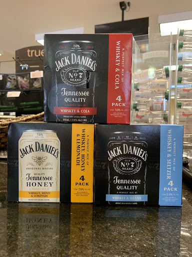 Liquor Store «Peavine Wine & Spirits», reviews and photos, 745 Peavine Rd, Crossville, TN 38571, USA