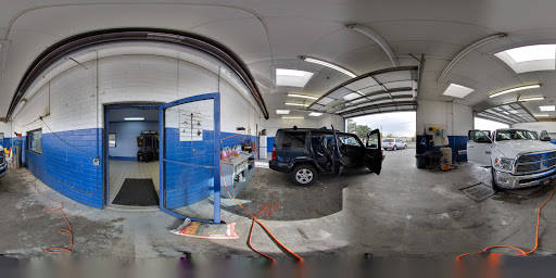 Car Wash «Diamond Finish Car Wash & Detail Center», reviews and photos, 5960 Barkley St, Shawnee Mission, KS 66202, USA