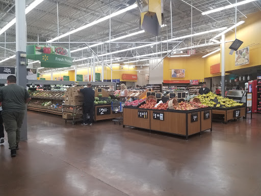 Department Store «Walmart Supercenter», reviews and photos, 27931 Kelly Johnson Pkwy, Santa Clarita, CA 91355, USA