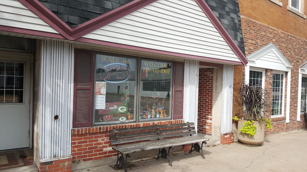 Traci's Mane Street Salon 54945
