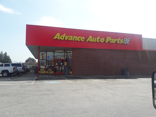 Auto Parts Store «Advance Auto Parts», reviews and photos, 2118 N Rolling Rd, Windsor Mill, MD 21244, USA