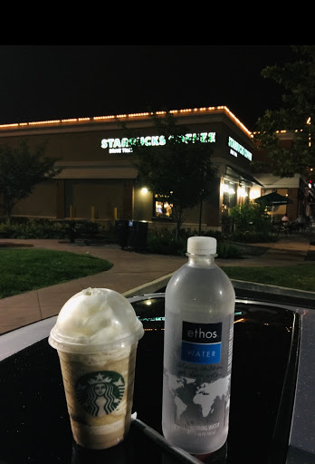 Coffee Shop «Starbucks», reviews and photos, 522 Shoppes Blvd, North Brunswick Township, NJ 08902, USA