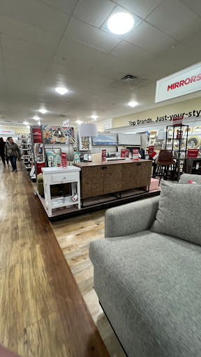 Department Store «T.J. Maxx & HomeGoods», reviews and photos, 103 S Mt Juliet Rd #610, Mt Juliet, TN 37122, USA