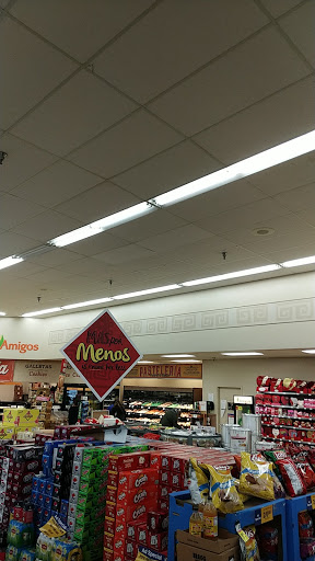 Grocery Store «Amigos», reviews and photos, 112 N University Ave, Lubbock, TX 79415, USA