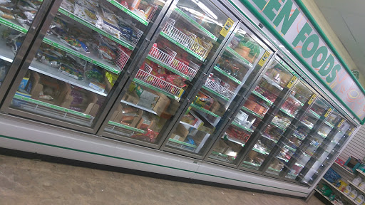 Dollar Store «Dollar Tree», reviews and photos, 1118 Avenue of the States, Chester, PA 19013, USA