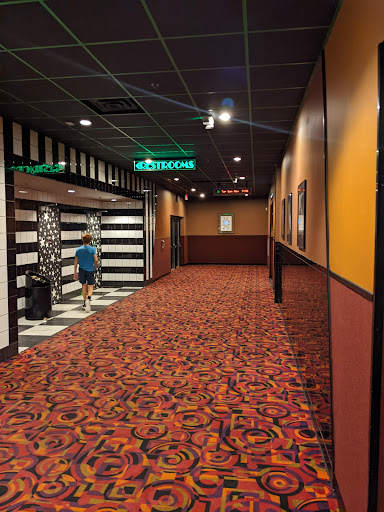 Movie Theater «CINEMARK TINSELTOWN 17 AND XD», reviews and photos, 134 Pavilion Pkwy, Fayetteville, GA 30214, USA
