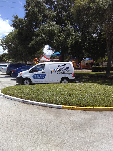 Park «Eastmonte Park», reviews and photos, 830 Magnolia Dr, Altamonte Springs, FL 32701, USA