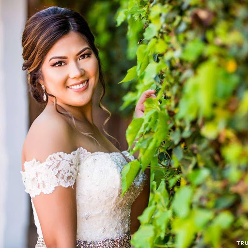 Bridal Shop «Magnolia Bridal Boutique», reviews and photos, 9863 Pacific Heights Blvd H, San Diego, CA 92121, USA