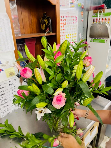 Florist «Suntree Florist & Gifts», reviews and photos, 6450 N Wickham Rd Suite 113, Melbourne, FL 32940, USA