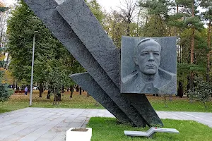 Monument to general Karbyshev image