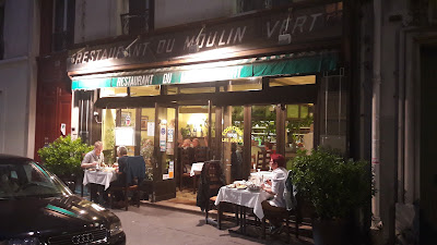 Aux Brochettes à Paris