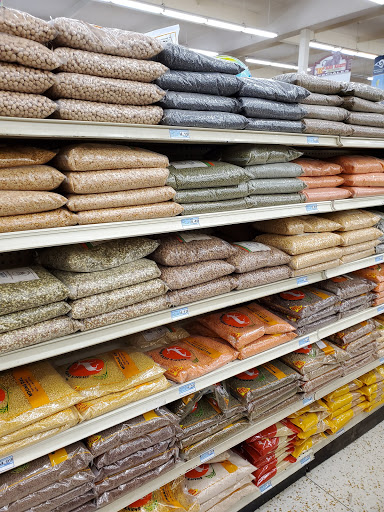 Grocery Store «Bodega R Ranch Market», reviews and photos, 1112 Walnut Ave, Tustin, CA 92780, USA