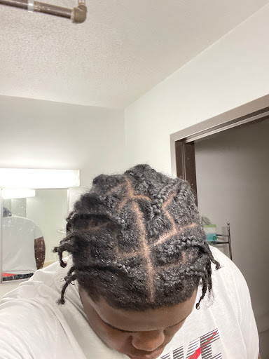 Hair Salon «Famous Hair», reviews and photos, 2501 W 12th St, Erie, PA 16505, USA