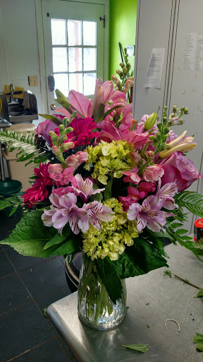 Florist «Broad Brook Gardens», reviews and photos, 938 Sullivan Ave, South Windsor, CT 06074, USA