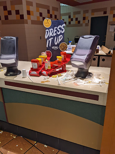 Movie Theater «AMC Barrett Commons 24», reviews and photos, 2600 Cobb Pl Ln NW, Kennesaw, GA 30144, USA