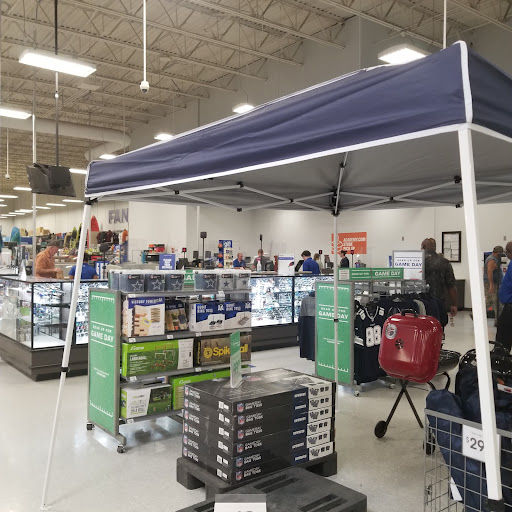 Sporting Goods Store «Academy Sports + Outdoors», reviews and photos, 8668 S Broadway Ave, Tyler, TX 75703, USA