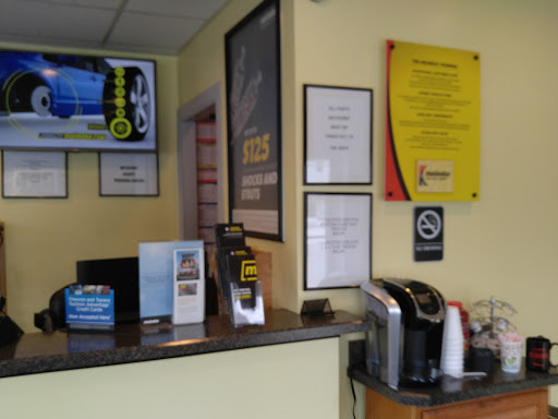 Auto Repair Shop «Meineke Car Care Center», reviews and photos, 4209 W Lancaster Ave, Downingtown, PA 19335, USA