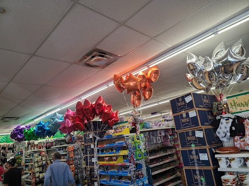 Dollar Store «Dollar Tree», reviews and photos, 21450 Jamaica Ave, Queens Village, NY 11428, USA