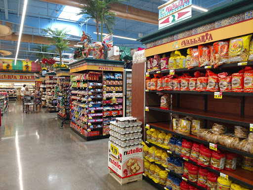 Supermarket «Vallarta Supermarkets», reviews and photos, 7900 Imperial Hwy, Downey, CA 90242, USA