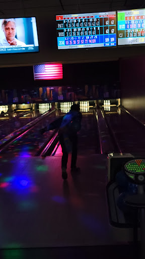 Bowling Alley «Star Lanes - Port Clinton», reviews and photos, 311 Buckeye Blvd, Port Clinton, OH 43452, USA