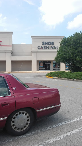 Shoe Store «Shoe Carnival», reviews and photos, 1682 Beltline Rd SW, Decatur, AL 35601, USA