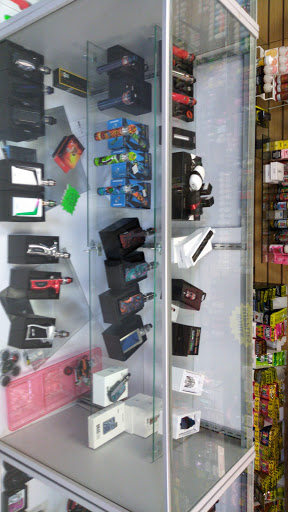 Tobacco Shop «Denver Cigarette Store», reviews and photos, 1014 S Federal Blvd, Denver, CO 80219, USA