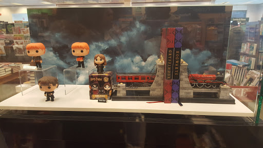 Book Store «Barnes & Noble», reviews and photos, 1156 US-46, Woodland Park, NJ 07424, USA