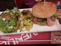 Hamburger du Restaurant de spécialités du sud-ouest de la France Chez Papa à Paris - n°7