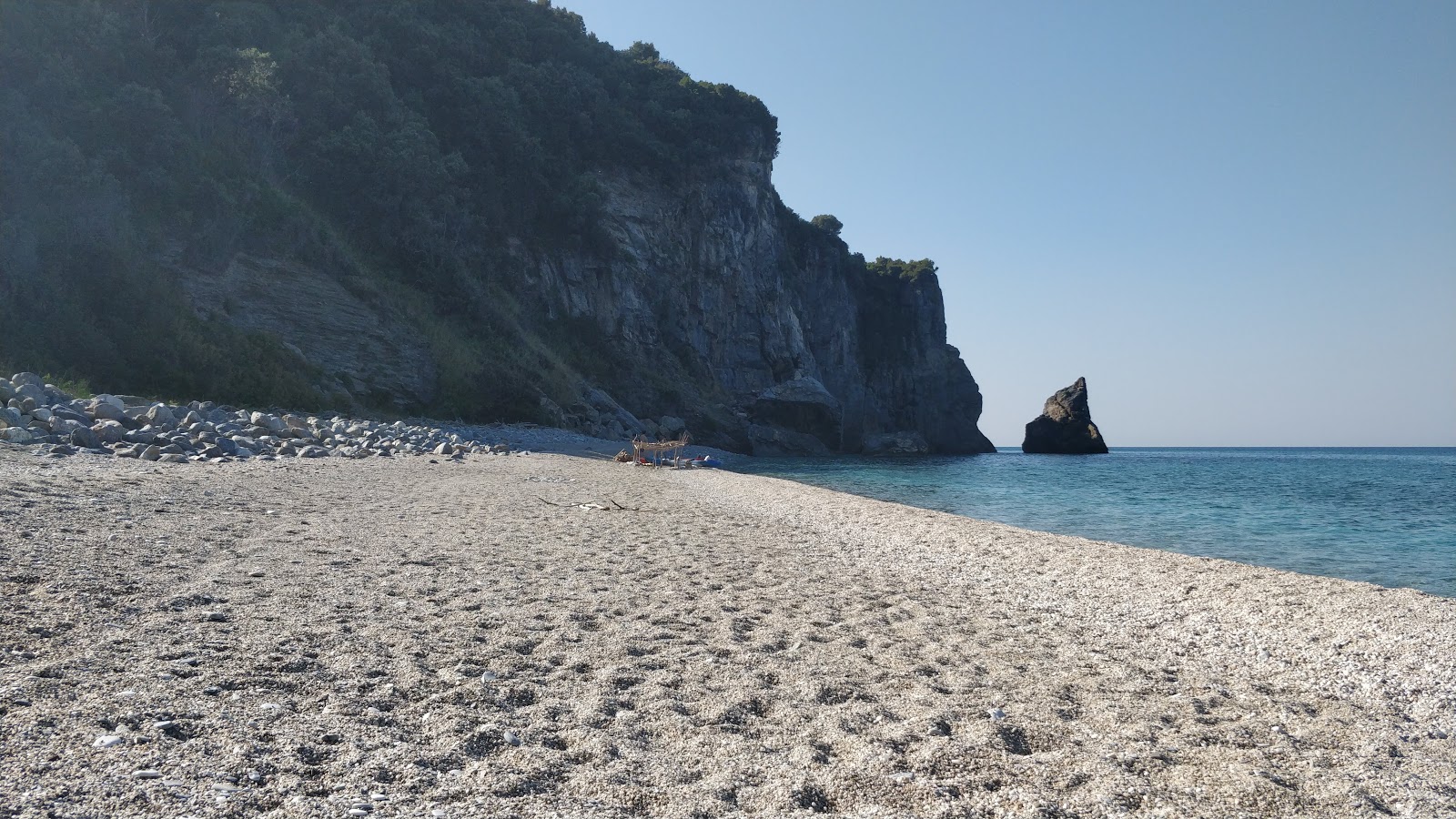 Foto av Brian beach med turkos rent vatten yta