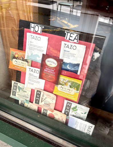 Video Store «Best Video Film & Cultural Center», reviews and photos, 1842 Whitney Ave, Hamden, CT 06517, USA