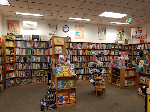 Book Store «Half Price Books», reviews and photos, 4027 Tacoma Mall Blvd, Tacoma, WA 98409, USA