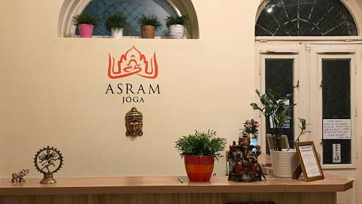 Asram Yoga