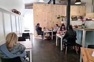 Pallet Cafe : Nairne image