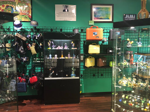 Glass Shop «Papa Joe’s Smoke Shop», reviews and photos, 6602 E Virginia Beach Blvd, Norfolk, VA 23502, USA