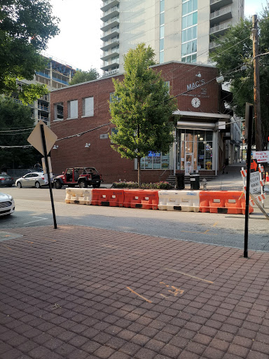 Liquor Store «Mac’s Beer And Wine», reviews and photos, 21 Peachtree Pl NW, Atlanta, GA 30309, USA