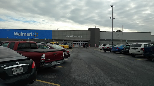 Department Store «Walmart Supercenter», reviews and photos, 2132 Old Snow Hill Rd, Pocomoke City, MD 21851, USA