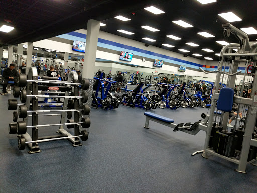 Health Club «Crunch - Cerritos», reviews and photos, 11881 Del Amo Blvd, Cerritos, CA 90703, USA
