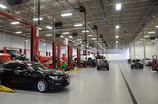 Toyota Dealer «Elgin Toyota», reviews and photos, 1600 W Lake St, Streamwood, IL 60107, USA