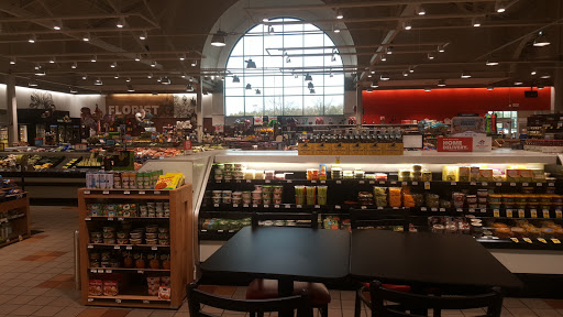 Grocery Store «Schnucks», reviews and photos, 101 Civic Center Dr, Lake St Louis, MO 63367, USA