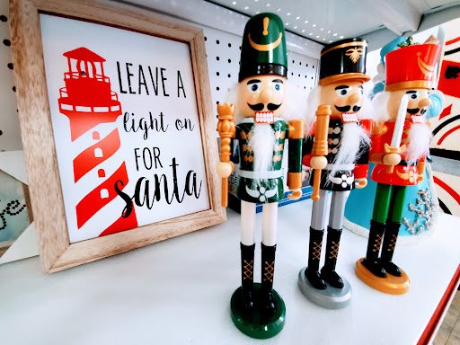 Department Store «Dellas 5 & 10», reviews and photos, 503 Washington St, Cape May, NJ 08204, USA