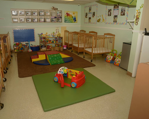 Day Care Center «La Petite Academy in Brandon, FL», reviews and photos, 808 W Bloomingdale Ave, Brandon, FL 33511, USA