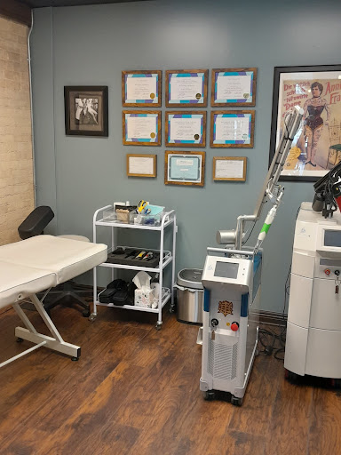 Explore wedding band tattoo ideas, creative tattoo ideas in Lakeview, available at Unadorned Tattoo Removal