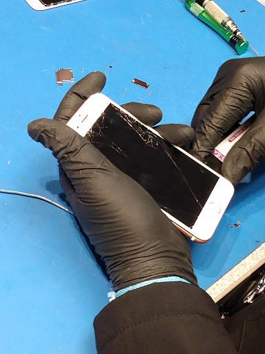 CPR Cell Phone Repair Davison image 10