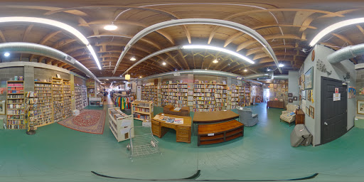 Thrift Store «Fat Rabbit Thrift & Vintage», reviews and photos, 1000 E Oak St, Louisville, KY 40204, USA