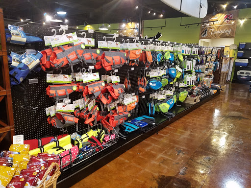 Pet Supply Store «The Natural Dog», reviews and photos, 3708 Lawndale Dr, Greensboro, NC 27455, USA